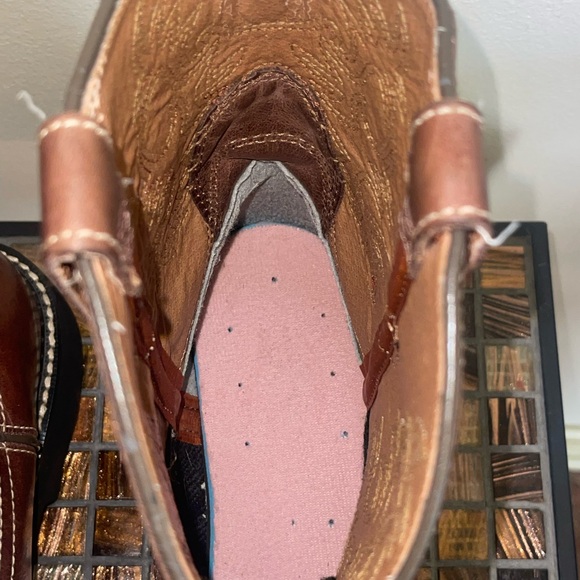 ARIAT Fatbaby Western Rodeo Boots Size 10B Brown Leather, Round Toe 16881 - Picture 2 of 7